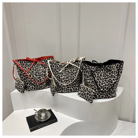 Bolso Tote De Lona Con Estampado De Leopardo Gran Capacidad Lazo Ajustable Elegante Bolso De Hombro Y Neceser
