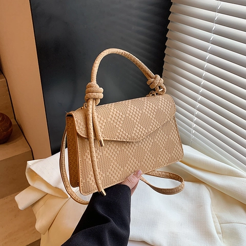 Damen Schulter Umhängetasche PU Leder Gewebte Textur Knotengriff Umschlagklappe Goldene Hardware Pendler Retro Stil