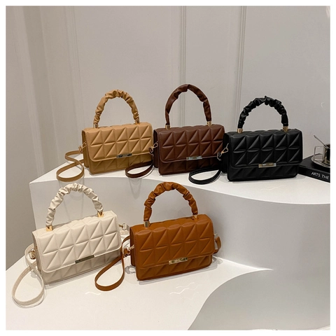 Damen Gesteppte PU Leder Handtasche Mit Scrunchie Griff Und Goldener Metallschnalle Kleine Umhängetasche Schultertasche Street Casual Quadratische Geldbörse