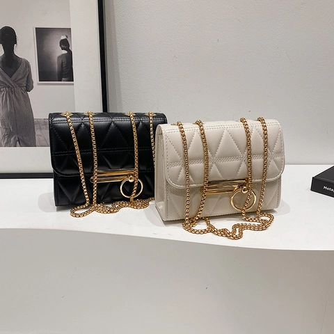 Quilted Triangle Pattern Shoulder Bag PU Leather Fashion Crossbody Bag With Golden Chain Strap And Metal Ring Buckle