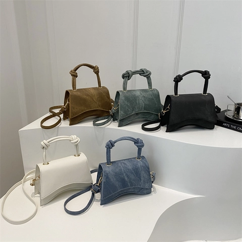 Borsa a Spalla da Donna in PU Moda 2024 Nuovo Fondo Arcuato Manico Annodato Piccola Borsa a Tracolla Quadrata Semplice Versatile Borsa Quotidiana