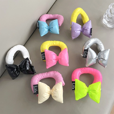 Clip Arrière De Téléphone Nœud Bouffant Cuir PU Métallique Matelassé Dragonne Poignée Accessoire Décoratif Pour Femme