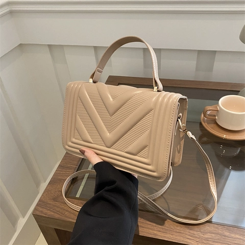 Women PU Leather Shoulder Bag V-Shaped Chevron Quilting Crossbody Handbag Retro Solid Color Simple Square Stylish