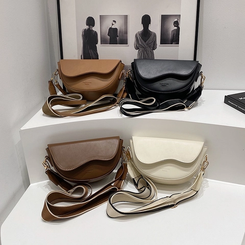 Bolso De Hombro Silla Para Mujer Cuero PU Semicírculo Solapa Bolso Bandolera Correas Ajustables Retro Versátil Moda