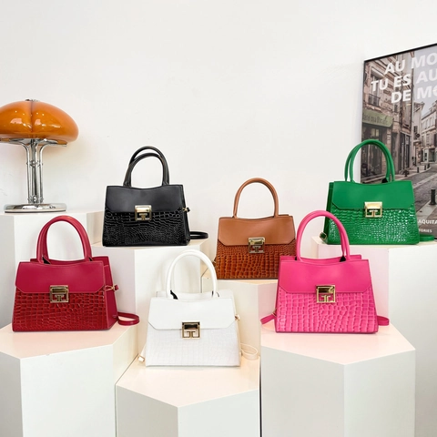 Women Shoulder Crossbody Bag PU Leather Crocodile Pattern Gold Square Buckle Handbag Large Capacity Fashion Trendy