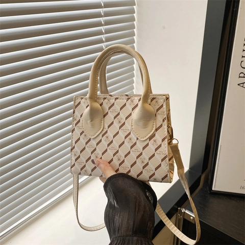 Damen PU Leder Handtasche Geometrisches Rautenmuster Bär Druck Schulter Umhängetasche Top Griff Pendler Schicke Tote
