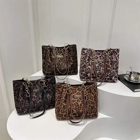 Bolso Tote Con Estampado De Leopardo Para Mujer Moda Bolso De Hombro Otoño Casual Gran Capacidad Bolso De Mano Cadena Dorada Correa De Cuero