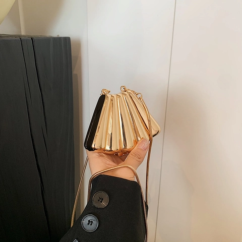 Mini Borsa Da Sera In Metallo A Forma Di Conchiglia Con Catena A Serpente Lucidata A Specchio Chic Da Donna