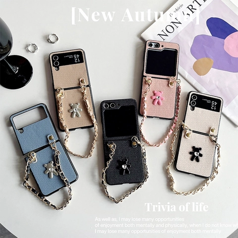 Funda Para Teléfono Plegable De Cuero Sintético Oso De Diamantes Y Cadena De Aleación Bandolera Elegante