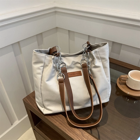 Borsa Tote Capiente In Tela Tessuto Catena In Metallo Minimalista Pendolare Borsa A Tracolla Per Donne