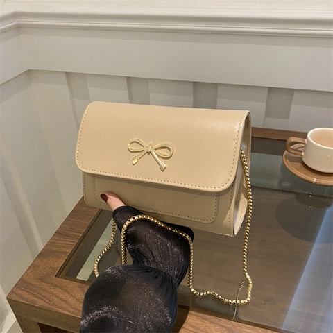 Women PU Leather Crossbody Bag Elegant Metal Bowknot Square Shoulder Purse With Chain Strap Trendy
