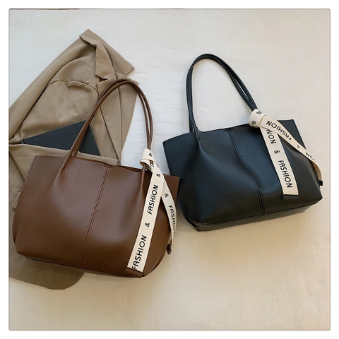 Vintage Women PU Leather Tote Bag Large Capacity Commute Shoulder Bag With Fashion Letter Ribbon Decor Retro Handbag