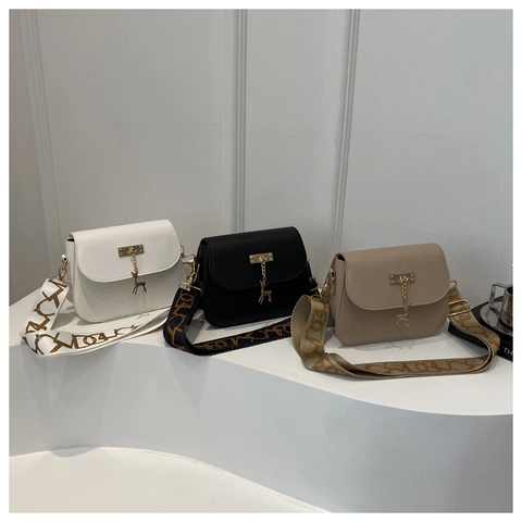Koreaans Stijl PU-Leren Crossbodytas Voor Vrouwen Kleine Vierkante Schoudertas Met Metalen Hertenhanger En Brede Jacquard Band