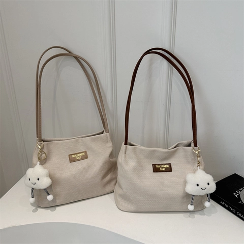 Sac À Épaule Femme Tissu Texture Gaufrée Tote Avec Pendentif Nuage Minimaliste Bandoulière Cuir PU Décontracté