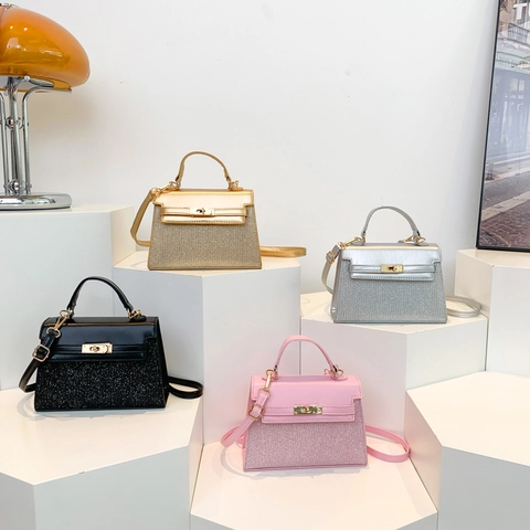 Women Crossbody Bag PU Leather Glitter Handbag Vintage Small Square Shoulder Bag Fashion Accessory