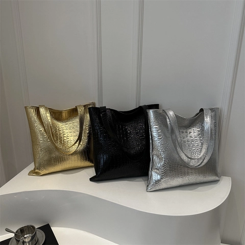 Crocodile Embossed PU Leather Tote Bag Large Capacity Metallic Gloss Shoulder Handbag For Women Daily Commute Street Trend