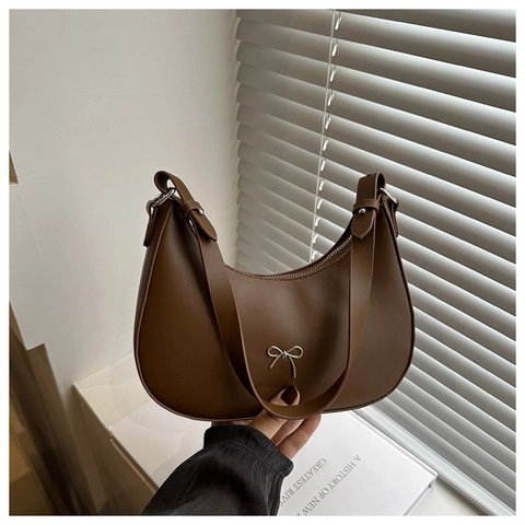 Minimalist Underarm Shoulder Bag PU Leather Crescent Hobo Handbag Metal Bow Decor Sweet Retro For Women