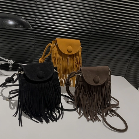 Women Suede Tassel Shoulder Bag Bohemian Crossbody Vintage Small Square Flap Bag Stylish Daily Accessory