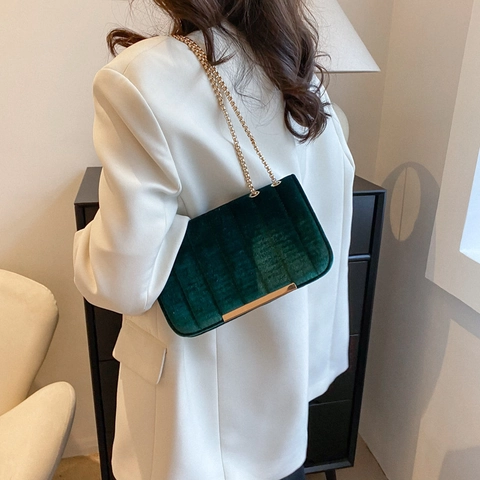 Dames Fluwelen Crossbody Tas Verticaal Gewatteerd Kleine Vierkante Schoudertas Elegante Gouden Ketting Retro Avondtas