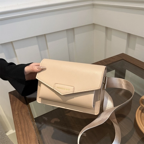Damen Kleine Quadratische Umhängetasche PU Leder Klappe Messenger Schultertasche Lässig Täglich Pendler Einfarbig Minimalistisch Geldbörse