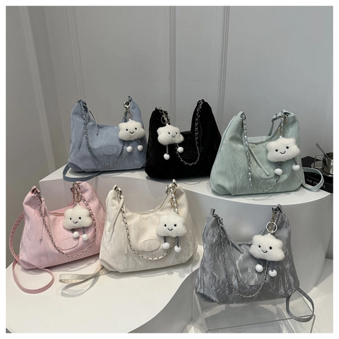 Damen Mode Plissee Hobo Tasche PU Leder Große Kapazität Schulter Umhängetasche Metallkette Wolke Anhänger Tote Handtasche