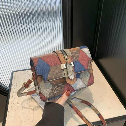 Women Crossbody Bag PU Leather Small Square Bag With Metal Buckle Trendy Patchwork Textured Shoulder Purse Daily Fashion
