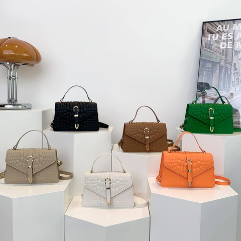 Crocodile Pattern PU Leather Crossbody Bag Small Square Handbag With Top Handle Adjustable Strap Casual Chic For Women