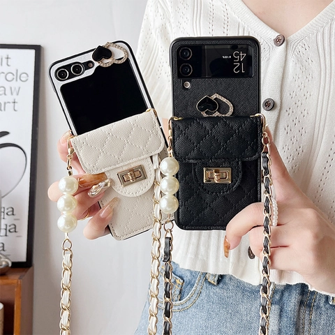 Quilted Leather Wallet Phone Case With Heart Lock Buckle Artificial Pearl Chain Crossbody Shoulder Strap Luxury For Foldable Phone