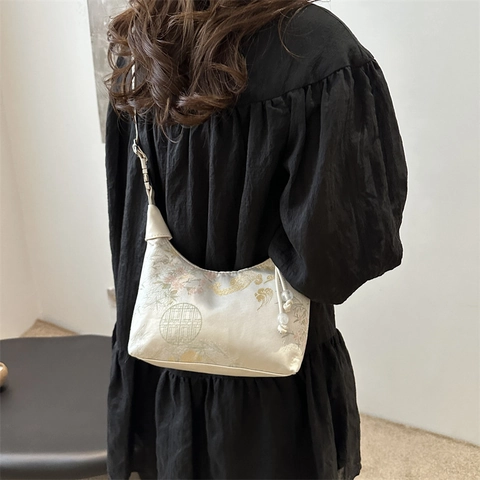 Nieuwe Chinese Stijl Jacquard Crossbody Tas Vintage Bloemen Landschap Satijnachtige Stof Halve Maan Schoudertas Voor Dames