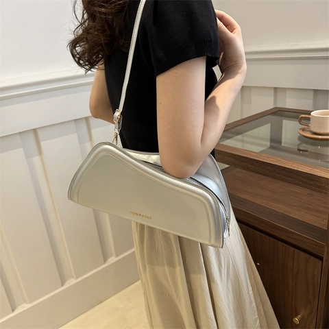 Bolso De Hombro De Moda Para Mujer Cuero PU Forma Geométrica Irregular Bolso De Axila Bolso Bandolera Herrajes Dorados
