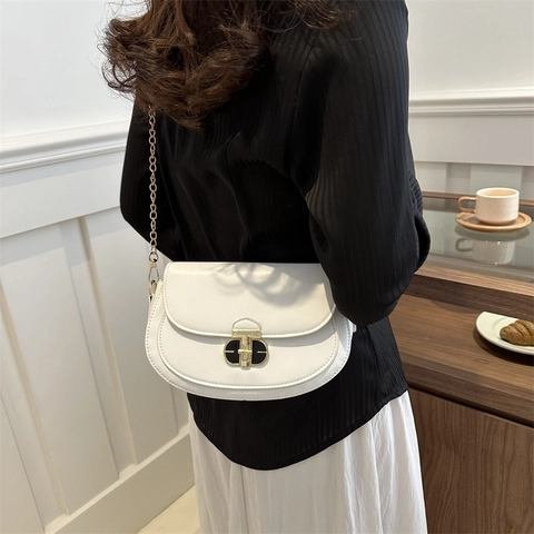 Borsa A Tracolla Da Donna In Pelle PU Con Catena Dorata Chiusura A Girello Design Di Nicchia Versatile Fashion
