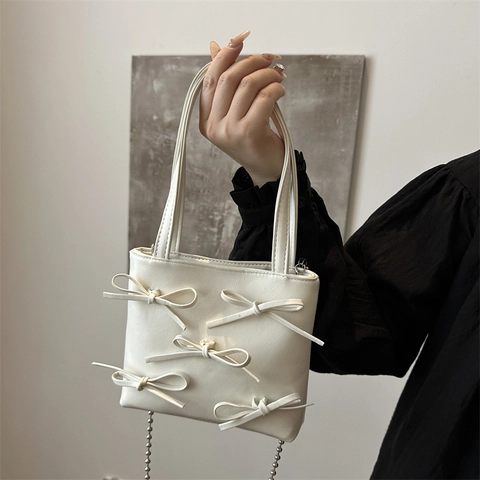 Women Fashion Bow Tie Small Square Shoulder Bag Metallic PU Leather Handbag With Metal Bead Chain Underarm Bag Party Purse