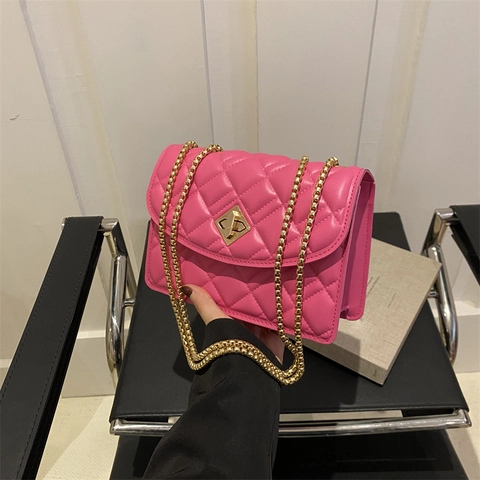Women Shoulder Bag PU Leather Diamond Quilted Metal Chain Strap Square Crossbody Bag Elegant Twist Lock Trendy Handbag