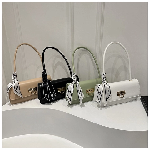 Borsa a Tracolla Quadrata in Pelle PU Urban Minimalist Con Fiocco in Nastro di Raso Elegante Borsa Sottobraccio Hardware Dorato Borsa Moda Donna