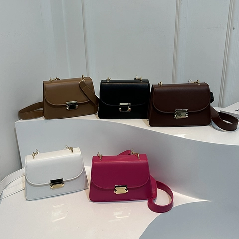Retro PU Leather Crossbody Bag For Women Minimalist Square Shoulder Purse With Gold Metal Lock And Wide Strap Versatile