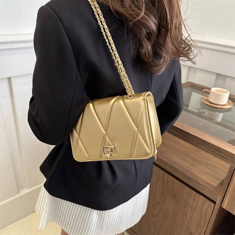 Women Quilted Crossbody Bag PU Leather Geometric Stitching Gold Chain Strap Square Flap Shoulder Bag Elegant Fashion