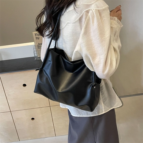 Slouchy Underarm Shoulder Bag For Women PU Leather Large Capacity Fashion Commuter Handbag With Drawstring Decoration