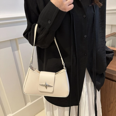 Women Baguette Underarm Bag PU Leather Shoulder Handbag With Metal Star Buckle Y2K Chic Solid Color Trendy