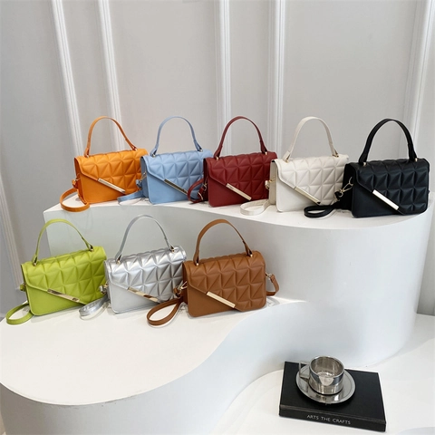 Trendy Geometrisch Gewatteerde PU Leer Kleine Vierkante Tas Voor Dames Goud Metalen Staaf Decor Handtas Elegante Crossbodytas Daily