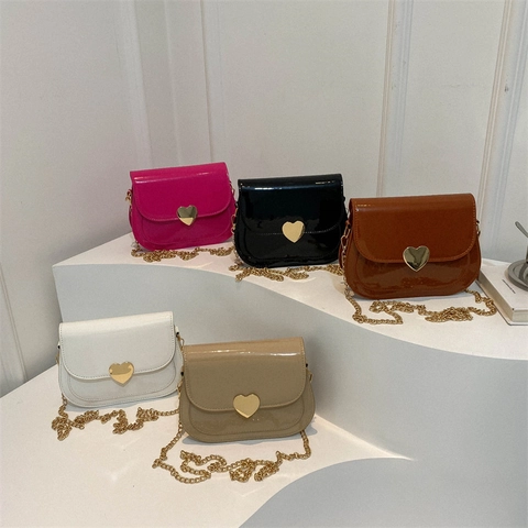 Women Shoulder Bag PU Patent Leather Heart Shaped Metal Lock Chain Strap Fashion Crossbody Messenger Bag
