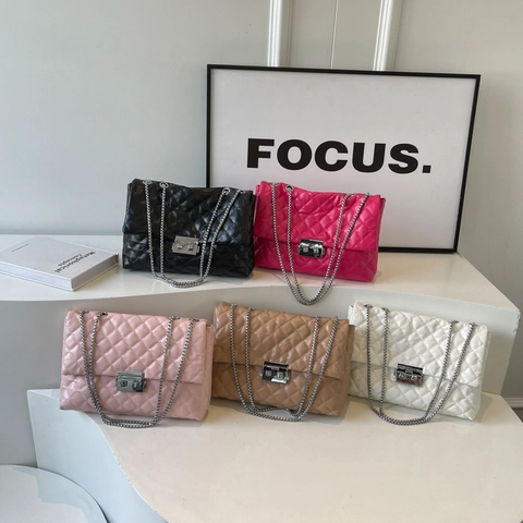 Women Quilted Shoulder Crossbody Bag PU Leather Chain Strap Lingge Pattern Square Flap Solid Color Versatile Elegant