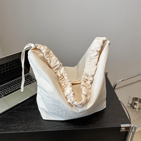 Bolso De Hombro Grande Con Correa Fruncida Tela Plisada Hobo Tote Ligero Informal Simple Para Mujeres