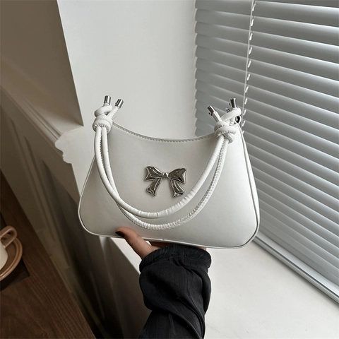 2024 New Women's Fashion PU Leather Underarm Bag With Silver Bow Minimalist Korean Style Knotted Shoulder Bag Crossbody Bag