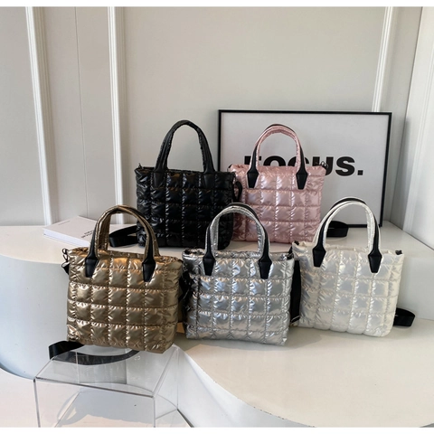 Borsa Tote Imbottita Tessuto Metallico Lucido Tracolla Larga Rimovibile Sottobraccio Incrociata Versatile Casual Donna