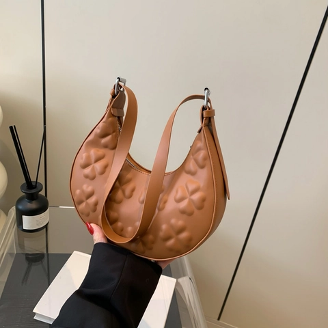 Borsa Hobo Da Donna In Pelle PU Goffratura Quadrifoglio Tridimensionale Borsa A Spalla Ascellare Mezzaluna Moda Colore Solido