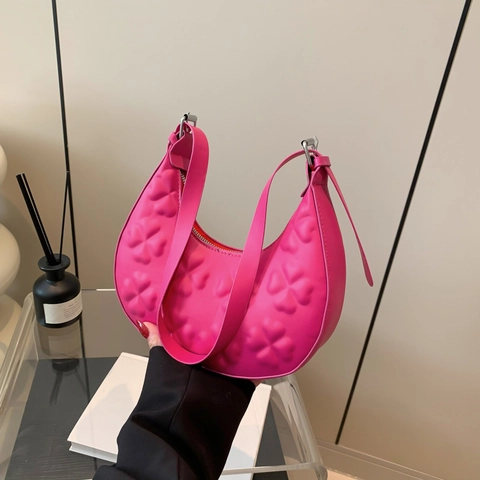 Hobo Shoulder Bag PU Leather Embossed Clover Pattern Retro Casual Underarm Purse For Women Fashionable Zipper Closure