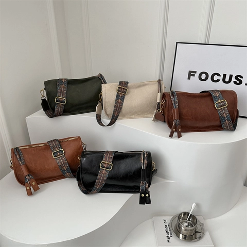 Vintage PU Leather Boston Bag Women Large Capacity Shoulder Crossbody With Ethnic Pattern Wide Strap Retro Style
