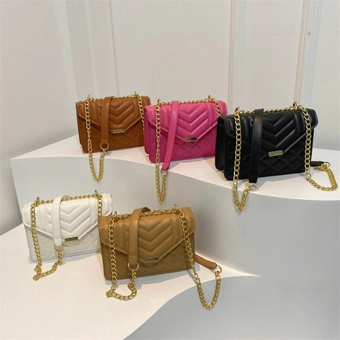 Quilted PU Leather Shoulder Bag For Women Fashion V-Pattern Small Square Crossbody Bag With Gold Chain Strap Elegant