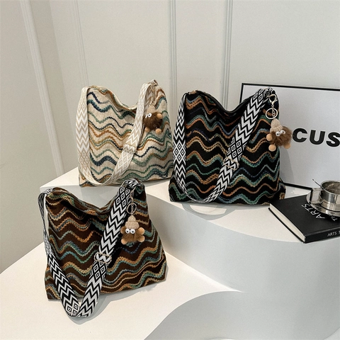 Women Large Capacity Zigzag Knitted Tote Bag Fashion Bohemian Woven Shoulder Bag With Wide Jacquard Strap And Plush Pendant