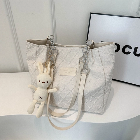 Borsa Tote Trapuntata Da Donna Grande Capacità Catena Borsa A Spalla Con Ciondolo Coniglio Di Peluche Moda Versatile